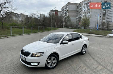 Лифтбек Skoda Octavia 2017 в Николаеве