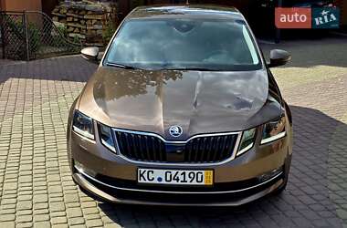 Ліфтбек Skoda Octavia 2019 в 