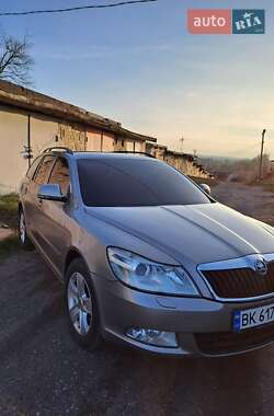 Универсал Skoda Octavia 2009 в Днепре