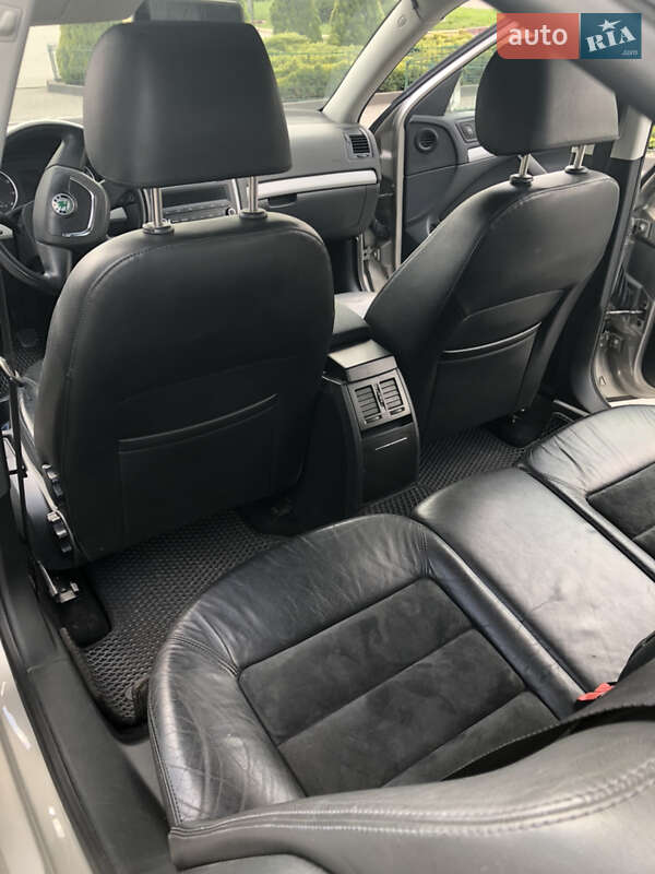 Ліфтбек Skoda Octavia 2012 в Хмельницькому