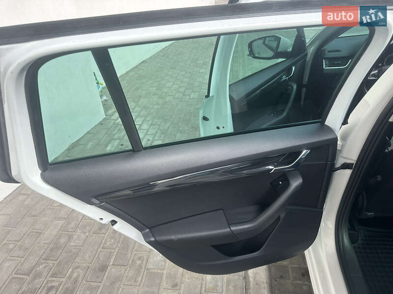 Універсал Skoda Octavia 2018 в Львові фото 15 Універсал Skoda Octavia 2018 в Львові