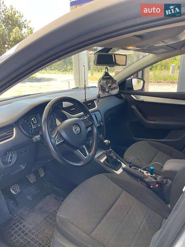 Універсал Skoda Octavia 2016 в Миколаєві