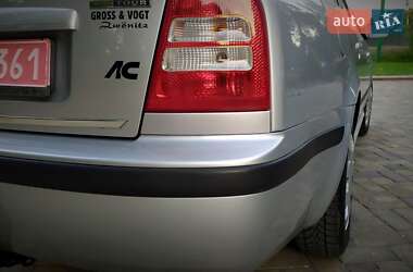 Лифтбек Skoda Octavia 2009 в 