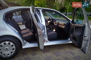 Лифтбек Skoda Octavia 2009 в 