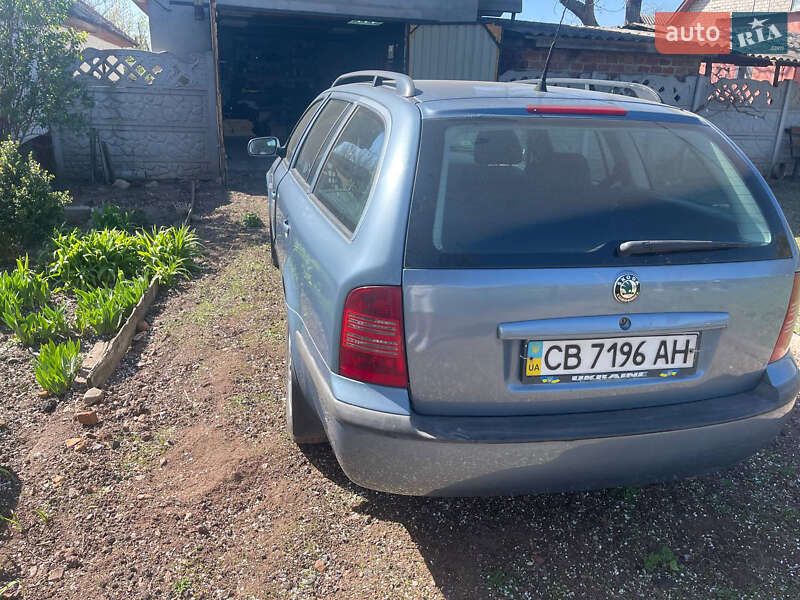 Универсал Skoda Octavia 2002 в Чернигове