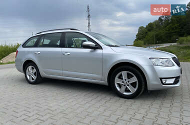 Універсал Skoda Octavia 2015 в Львові