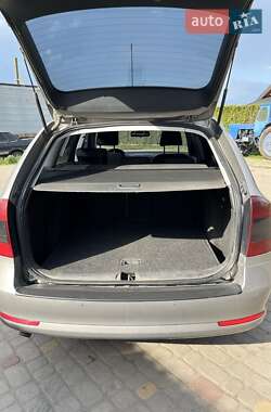 Універсал Skoda Octavia 2009 в 