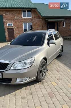 Універсал Skoda Octavia 2009 в 