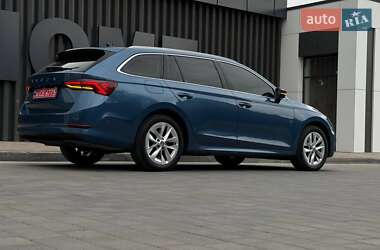 Універсал Skoda Octavia 2021 в 
