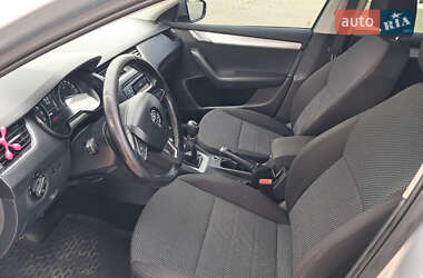 Ліфтбек Skoda Octavia 2014 в 