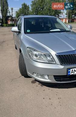 Універсал Skoda Octavia 2012 в 
