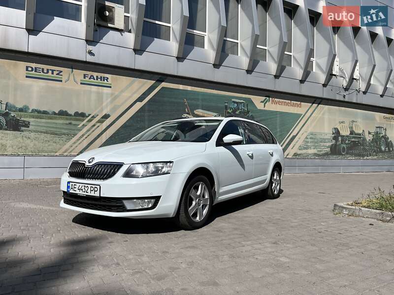 Универсал Skoda Octavia 2016 в 