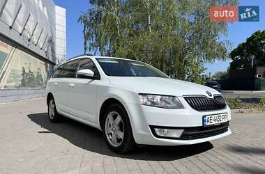 Универсал Skoda Octavia 2016 в 