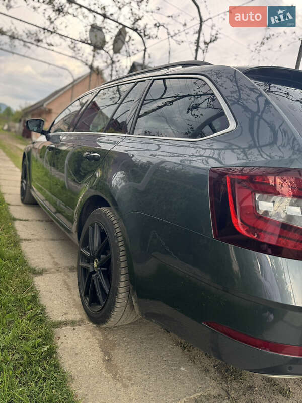 Универсал Skoda Octavia 2018 в Ужгороде