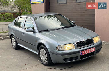 Лифтбек Skoda Octavia 2005 в 