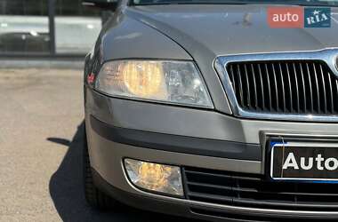 Универсал Skoda Octavia 2010 в 