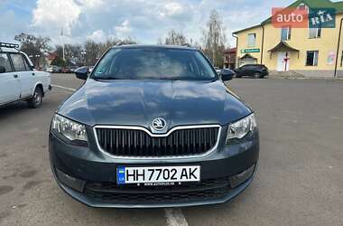 Универсал Skoda Octavia 2015 в Раздельной
