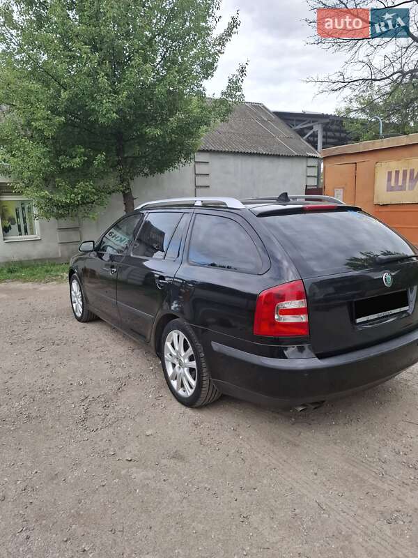 Універсал Skoda Octavia 2008 в Сумах