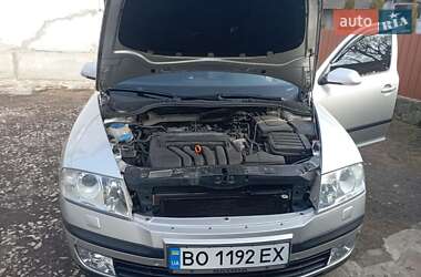 Лифтбек Skoda Octavia 2005 в 