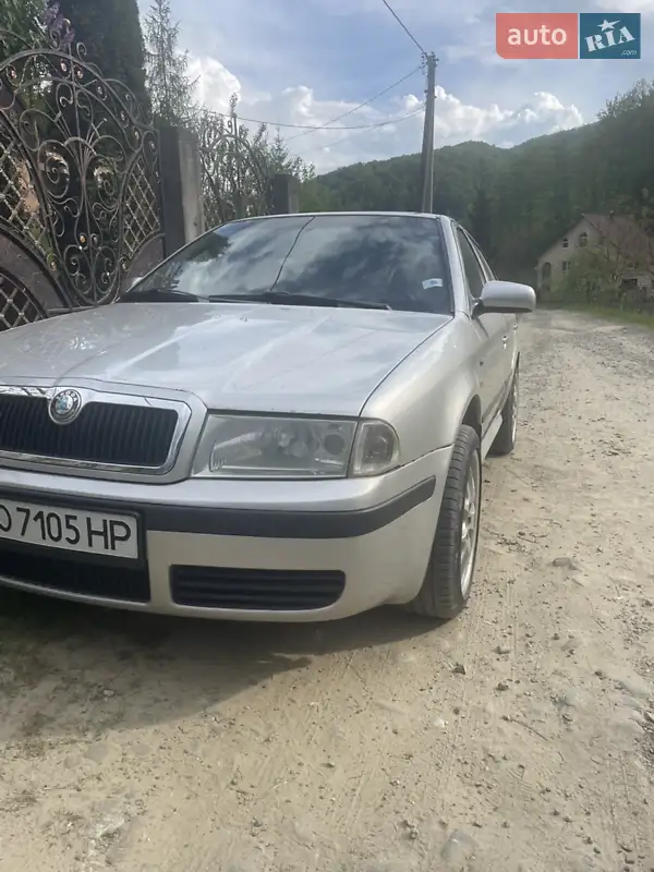 Skoda Octavia 2003 VIN TMBBK41U048730803 фото оголошення 2 з 47