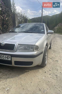 Лифтбек Skoda Octavia 2003 в 