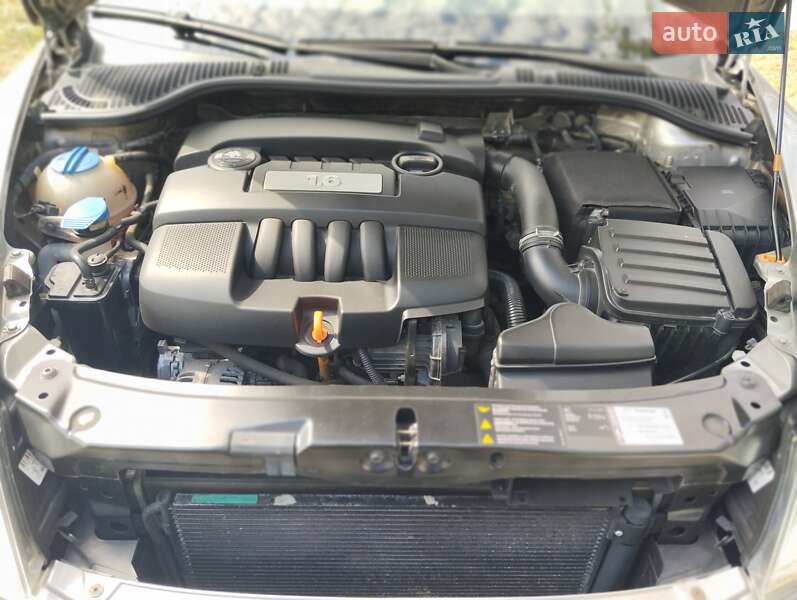 Ліфтбек Skoda Octavia 2010 в Березівці