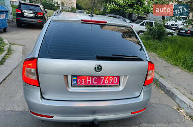 Универсал Skoda Octavia 2009 в 