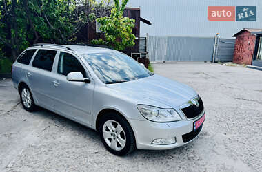 Универсал Skoda Octavia 2009 в 