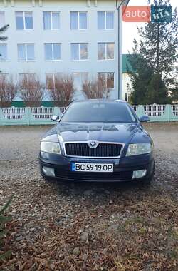 Лифтбек Skoda Octavia 2004 в Маняве