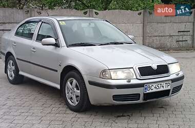 Ліфтбек Skoda Octavia 2001 в 
