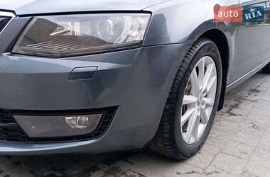 Универсал Skoda Octavia 2015 в 