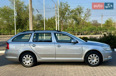 Универсал Skoda Octavia 2009 в 