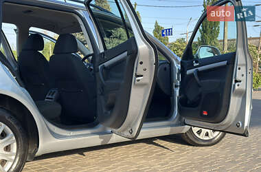 Универсал Skoda Octavia 2009 в 