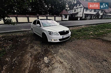 Лифтбек Skoda Octavia 2009 в 