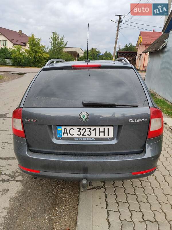 Универсал Skoda Octavia 2010 в Ивано-Франковске