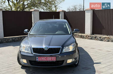 Ліфтбек Skoda Octavia 2012 в 