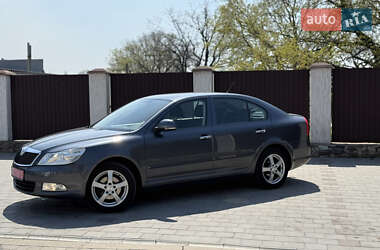 Ліфтбек Skoda Octavia 2012 в 