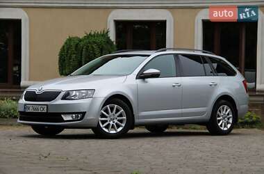 Универсал Skoda Octavia 2015 в Сарнах