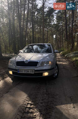 Лифтбек Skoda Octavia 2004 в Кременце