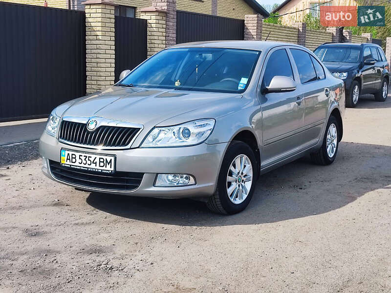 Лифтбек Skoda Octavia 2012 в 