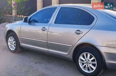 Лифтбек Skoda Octavia 2012 в 