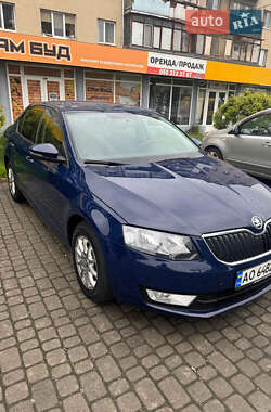 Лифтбек Skoda Octavia 2013 в 