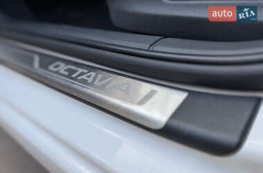 Ліфтбек Skoda Octavia 2013 в 