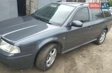 Універсал Skoda Octavia 2009 в 