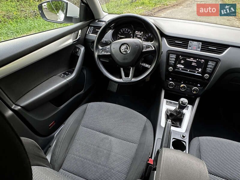 Універсал Skoda Octavia 2016 в Києві