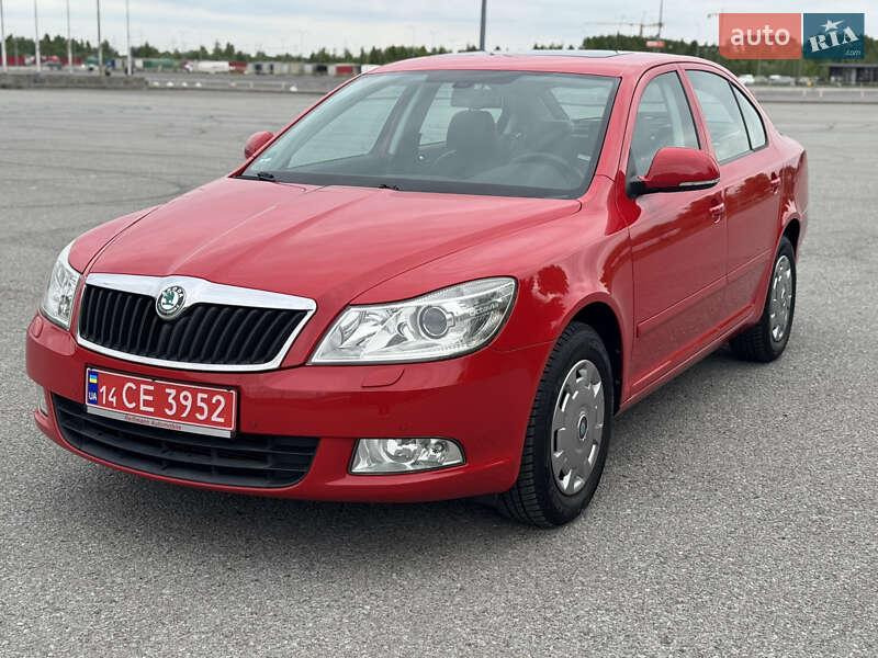Ліфтбек Skoda Octavia 2012 в 