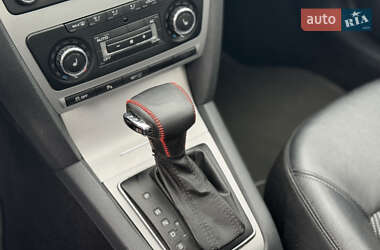 Ліфтбек Skoda Octavia 2012 в 