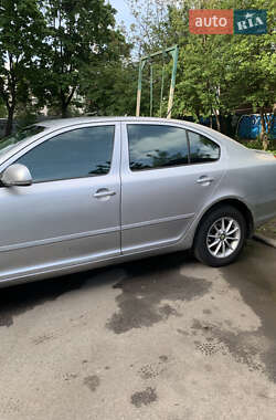 Лифтбек Skoda Octavia 2011 в 