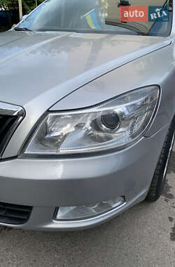 Лифтбек Skoda Octavia 2011 в 