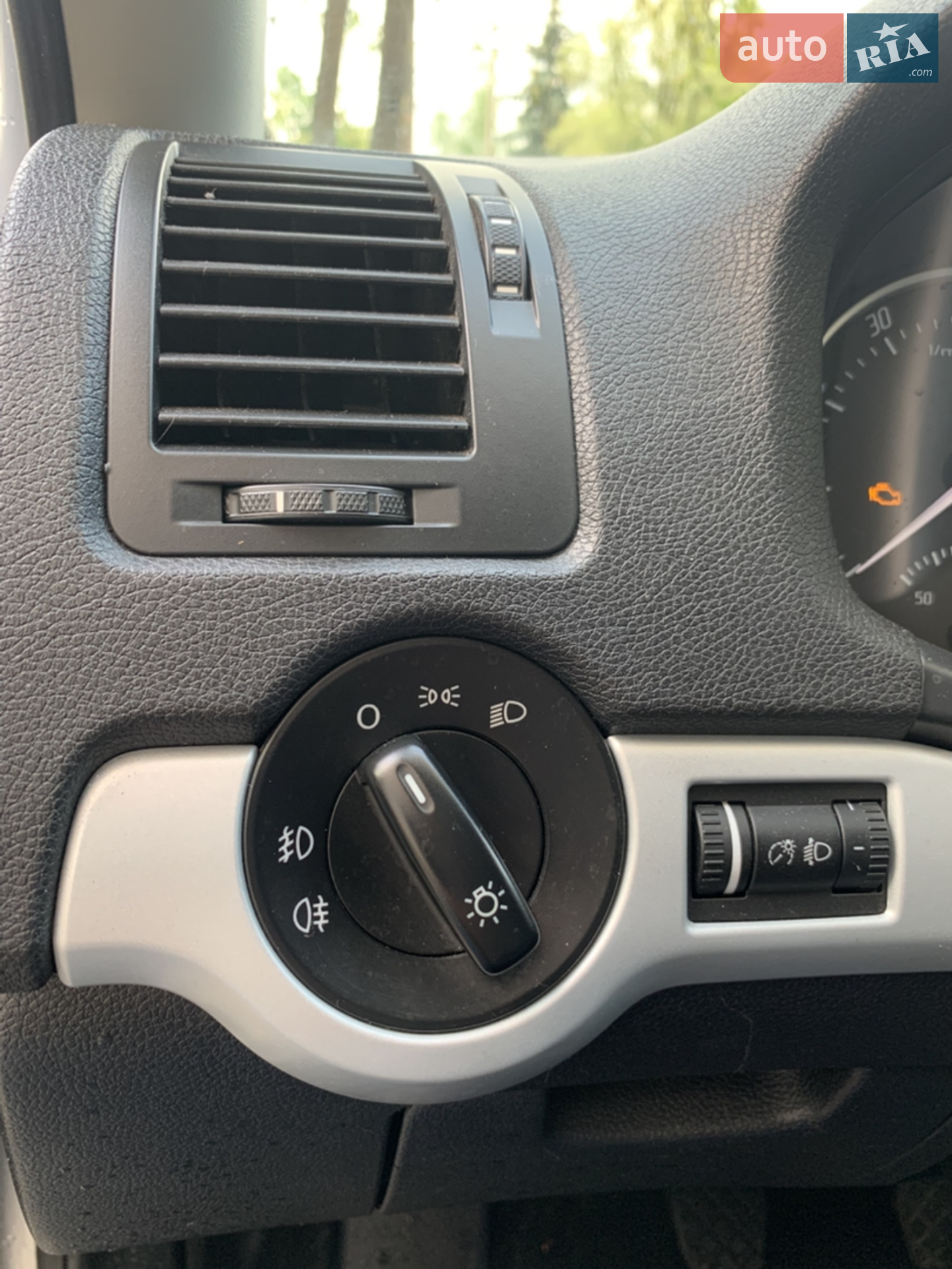 2011 Skoda Octavia - мініатюра 20